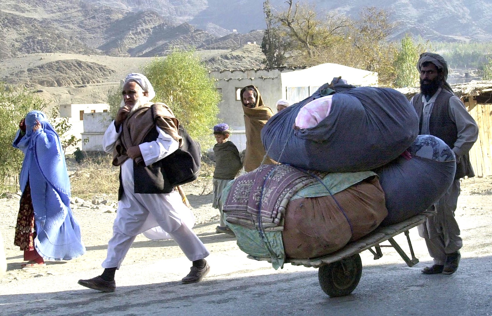 AfghanRefugeesHome.jpg