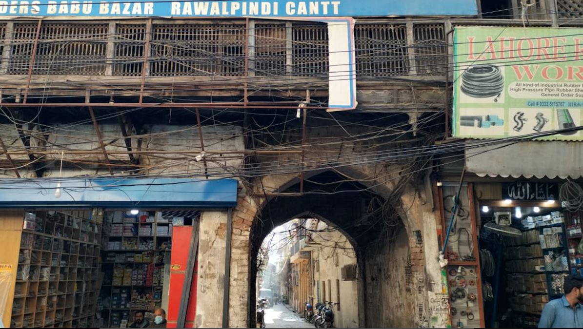 BABU MOHALLA BUILDING RAWALPINDI.JPG