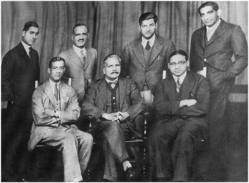 Choudhry_Rehmat_Ali_(seated_first_from_left)_with_Muhammad_Iqbal_(center),_Khawaja_Abdul_Rahim_(right)_and_a_group_of_other_young_activists_during_Iqbal_visit_to_England_in_1932..jpg