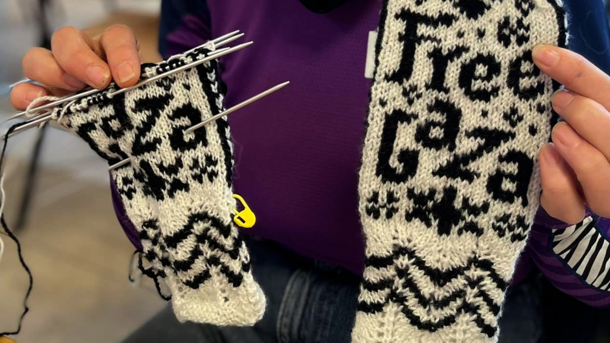 GAZA GLOVES.jpg