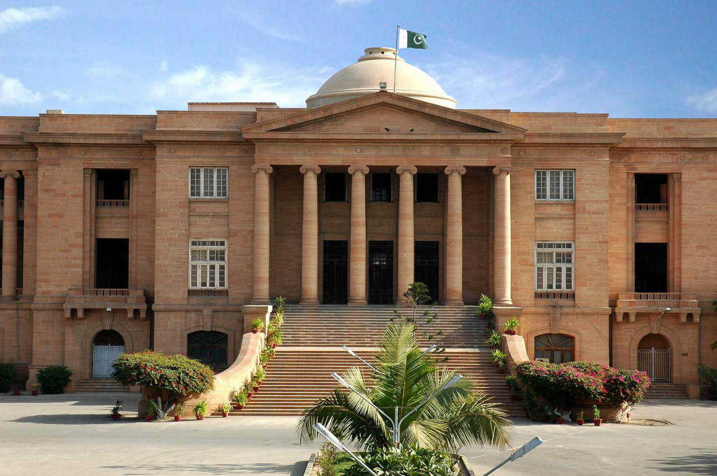 Karachi High Court of Sindh.jpg