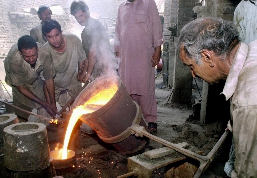 Pakistan Labor.jpg