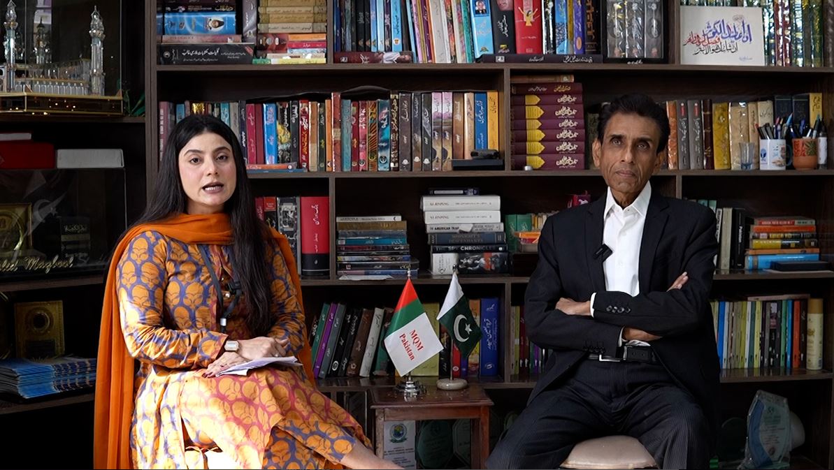 SALEHA WITH KHALID MAQBOOL.JPG