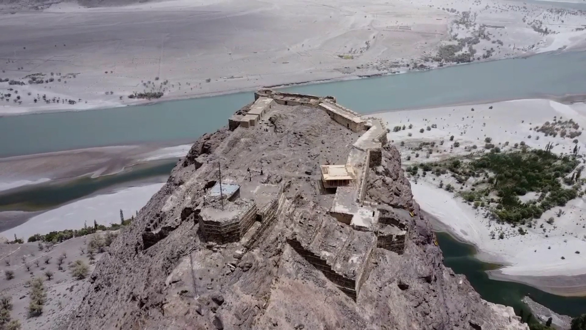 SKARDU_THIRTEENTH_CENTURY_CASTLE_