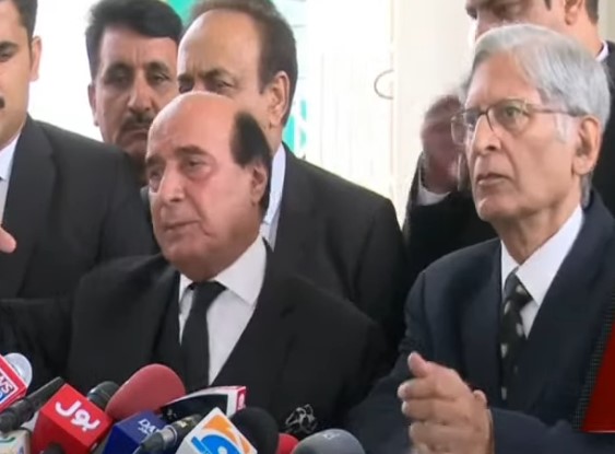 Latif Khosa.jpg