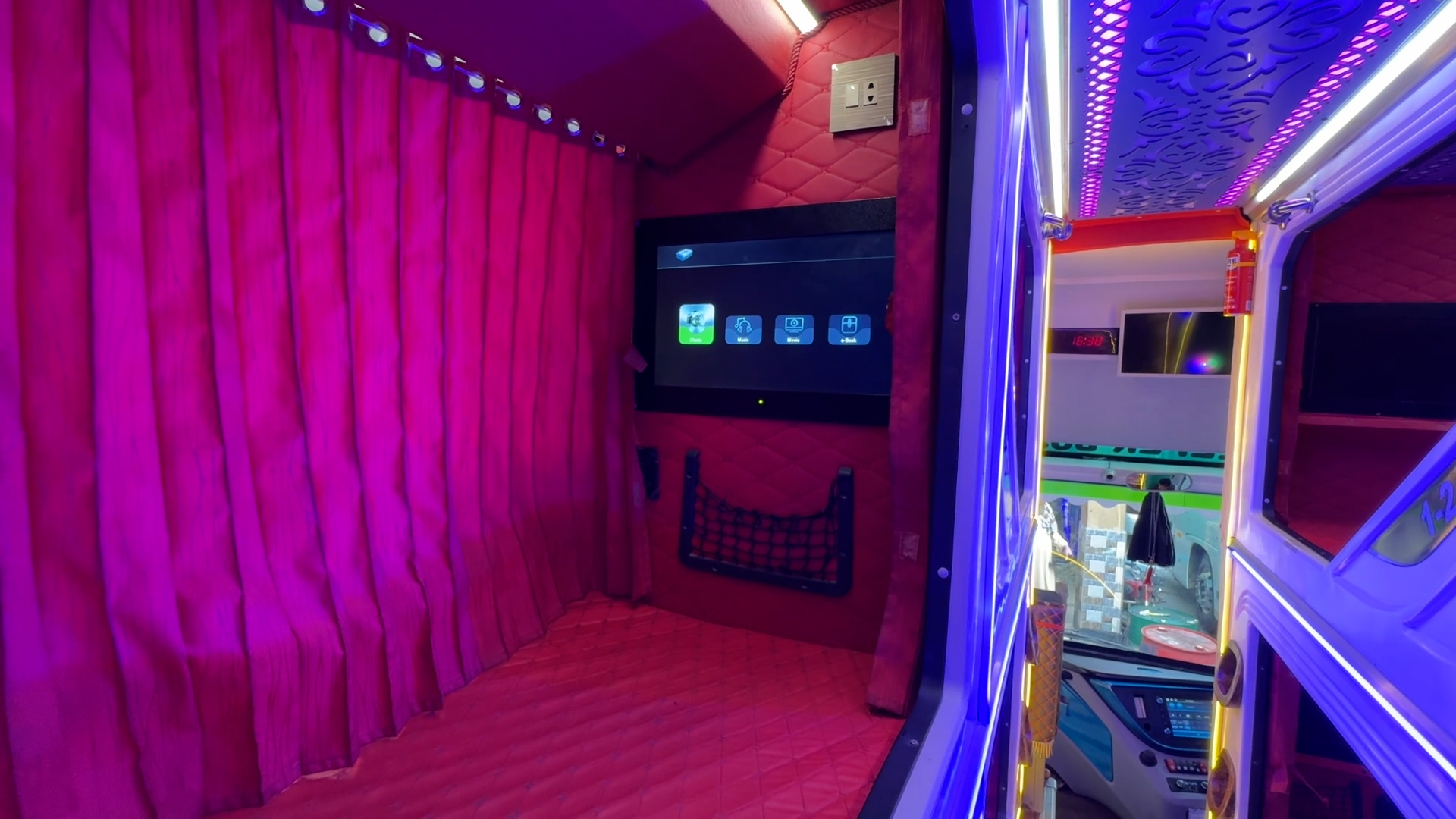 bus