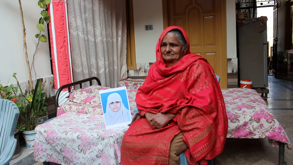 Muzaffarabad Indian Stuck Divorced Women 