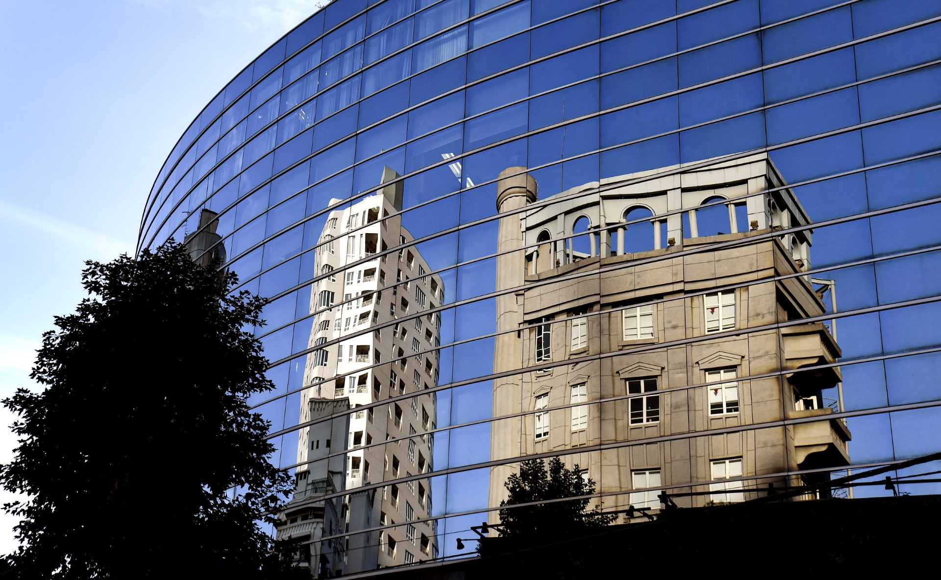 Tokyo Building.jpg