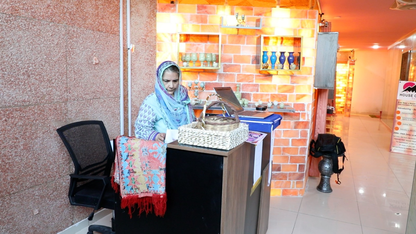 Rawalpindi Pink salt room