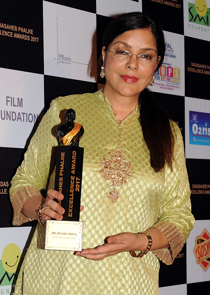 Zeenat Aman3.jpg