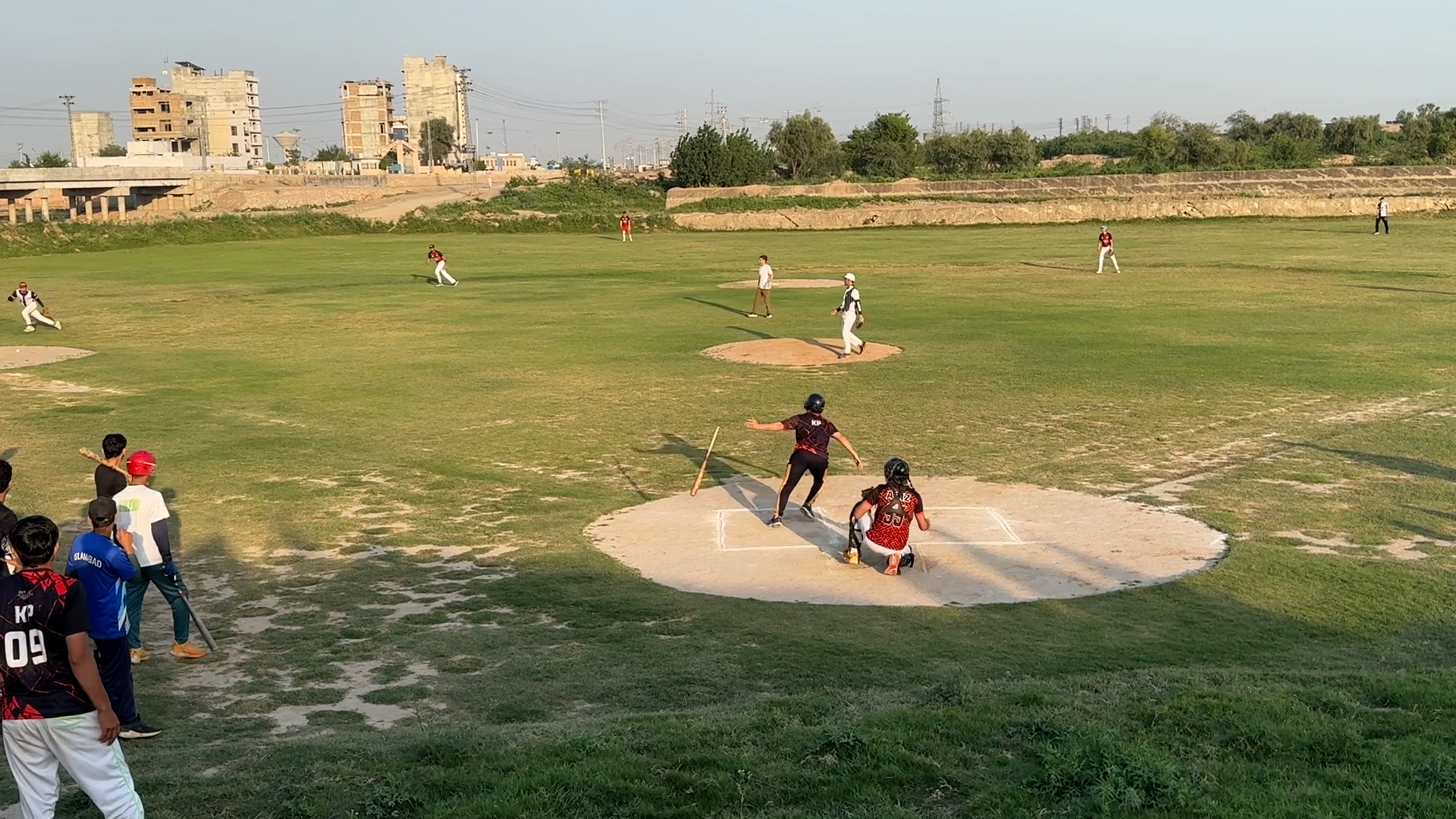 afghan baseball team2.jpg