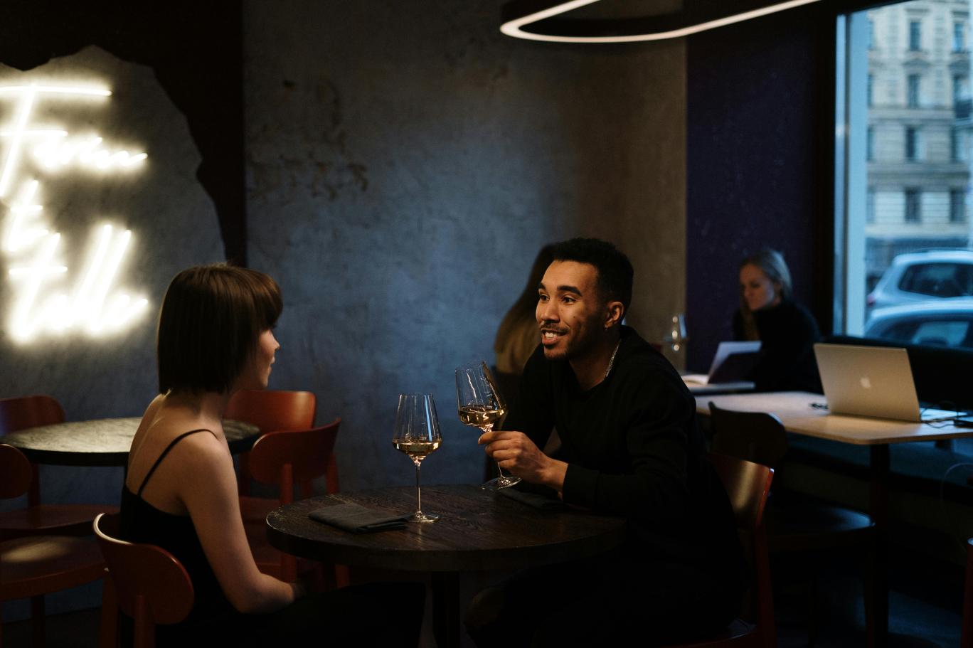 dating2.jpg