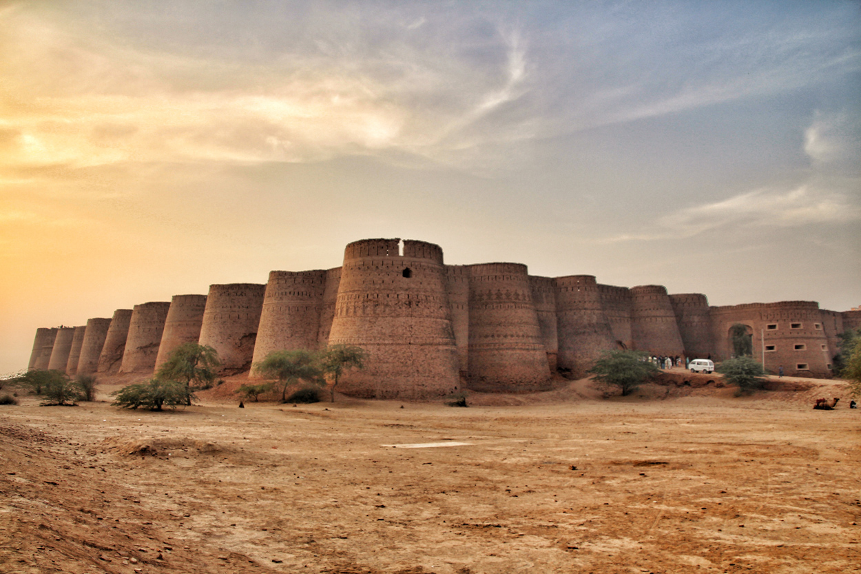 derawar-fort2.jpg