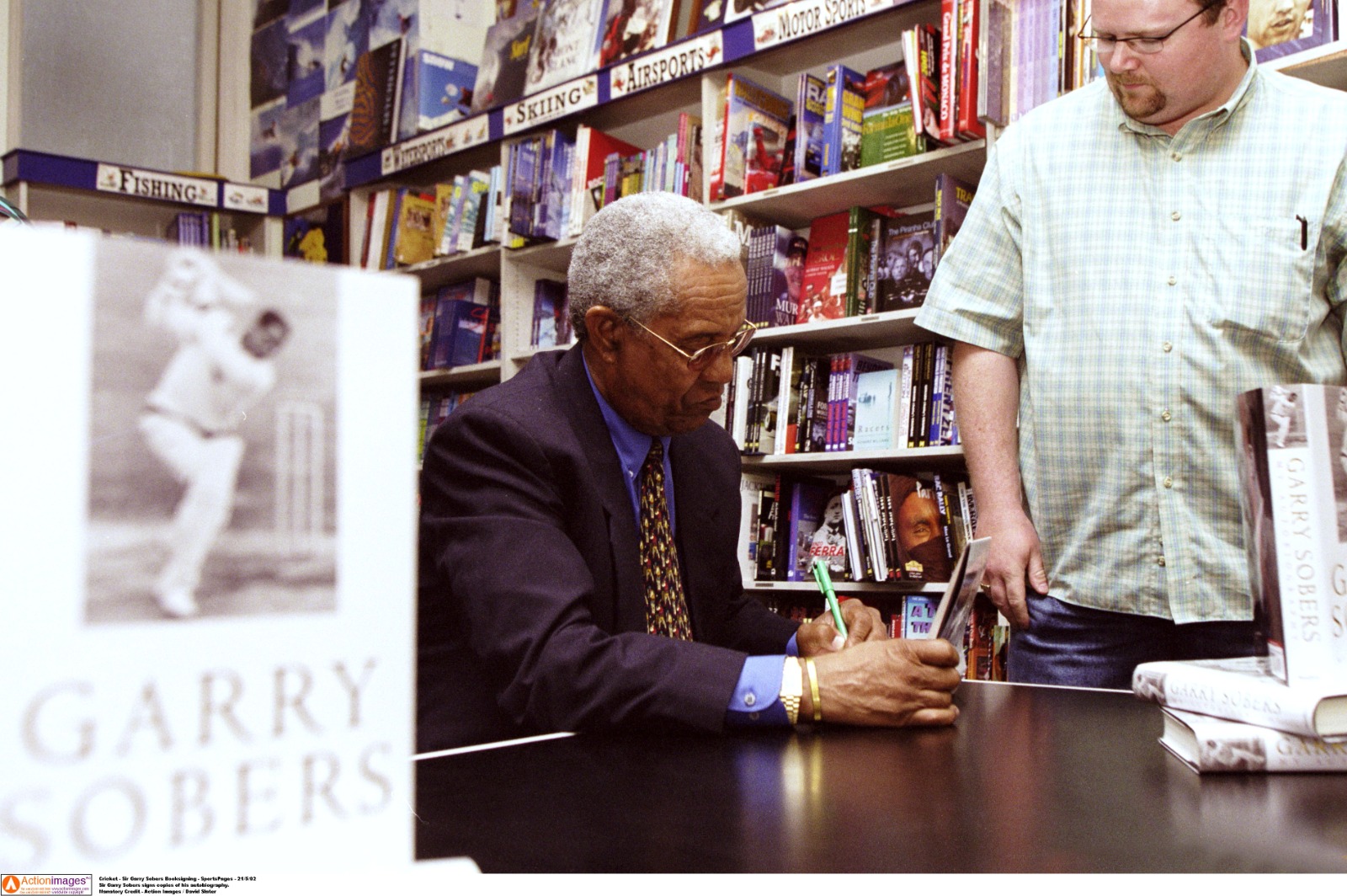 garry sobers sign.jpg