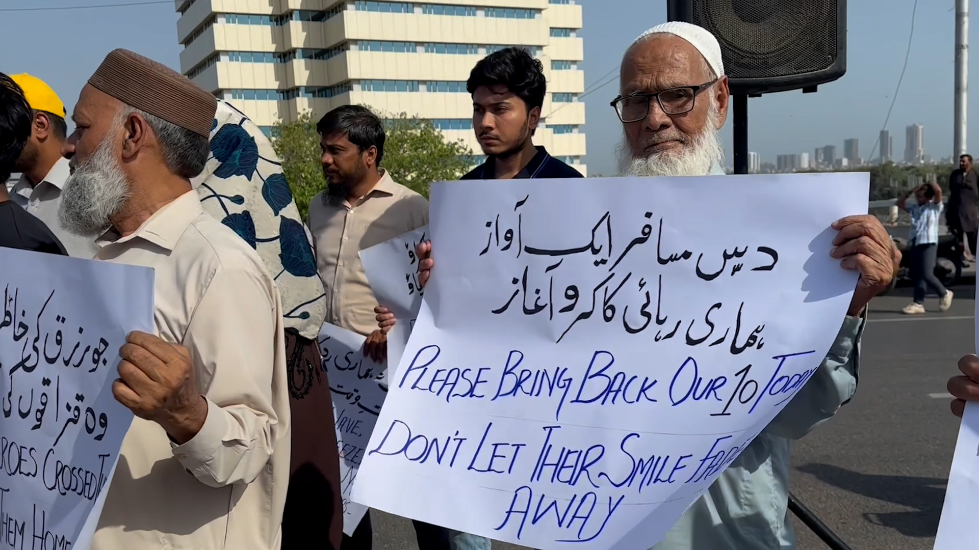 Karachi Somali Pirates Protest