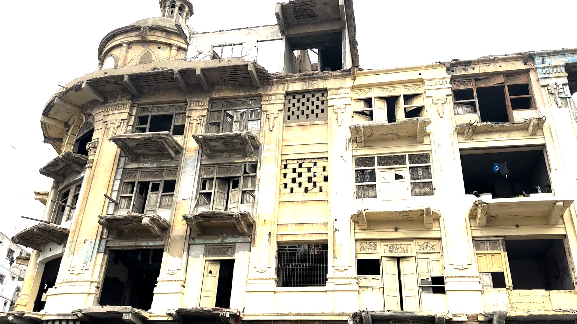 karachi-old-buildings.jpg