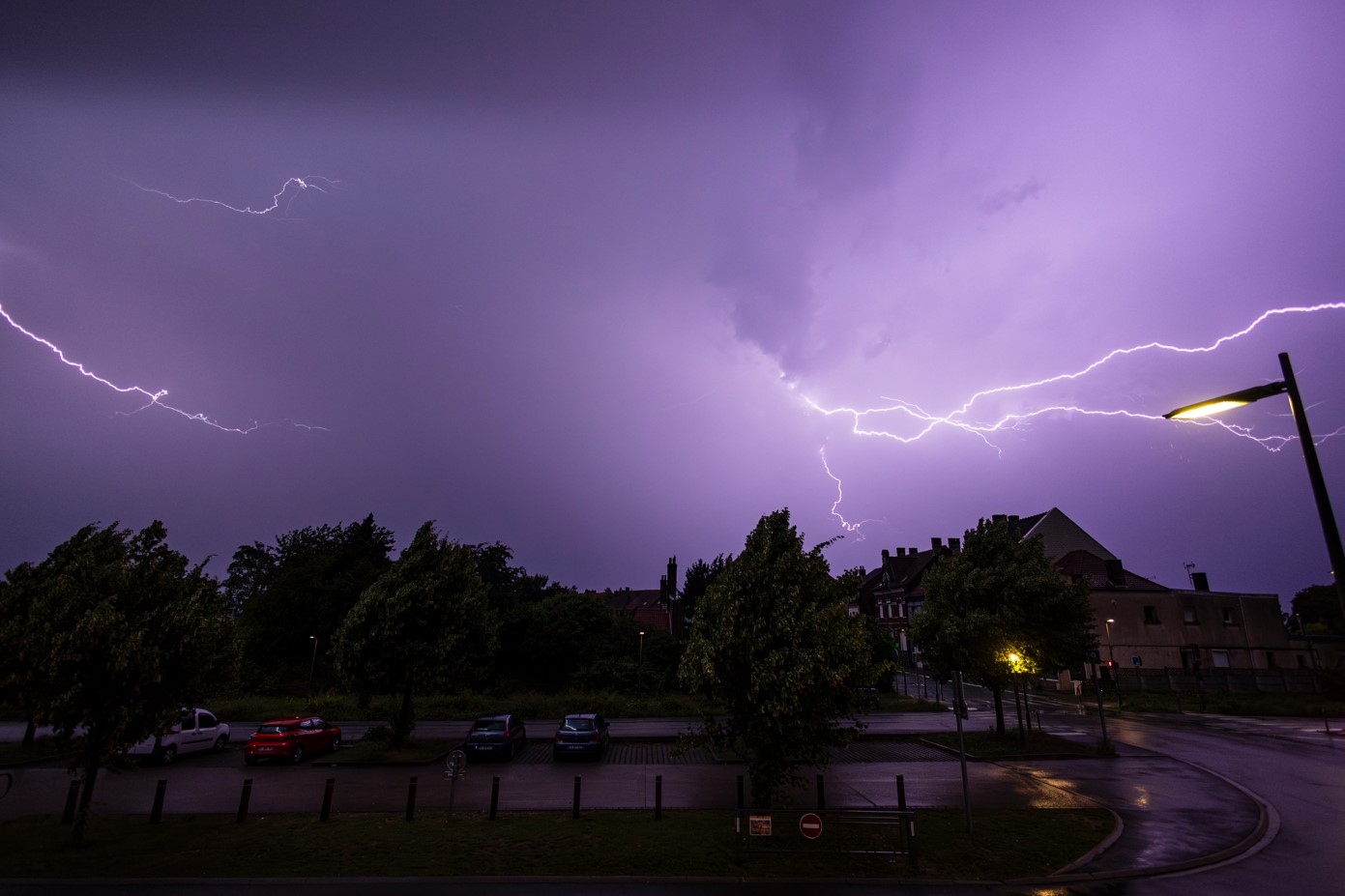 lightning.jpg