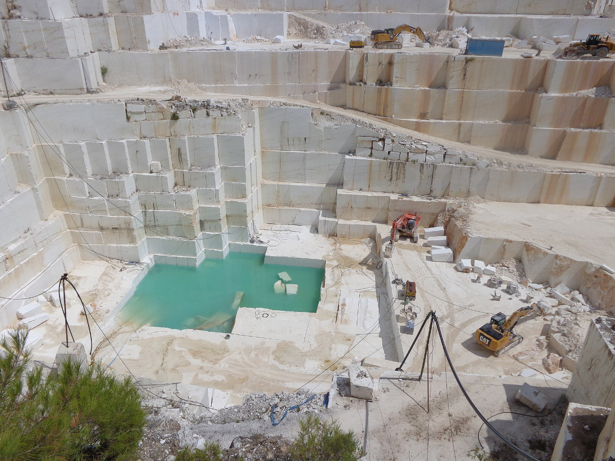 marble_quarry_thasos_island.jpg