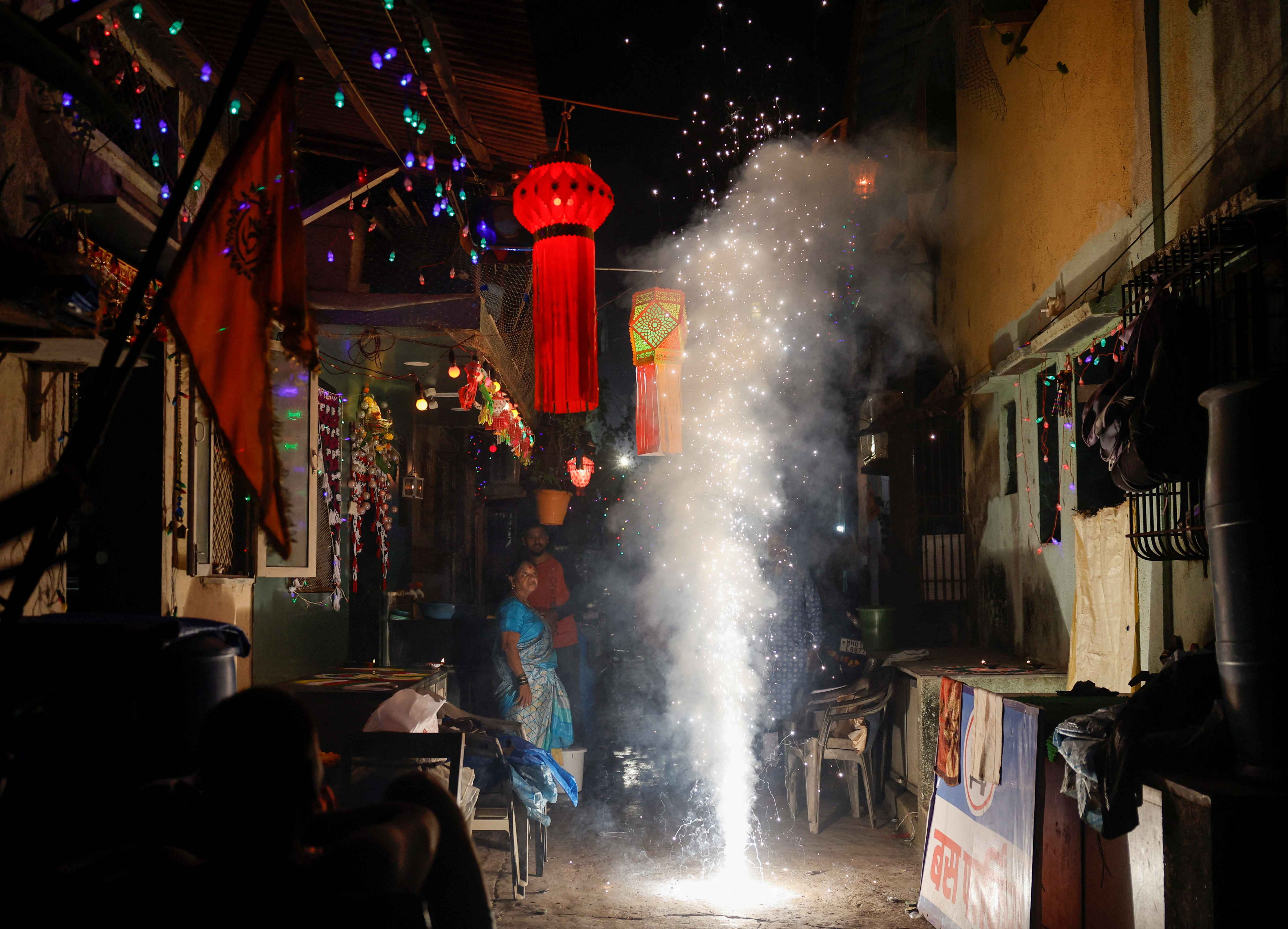 mumbai fireworks.jpg