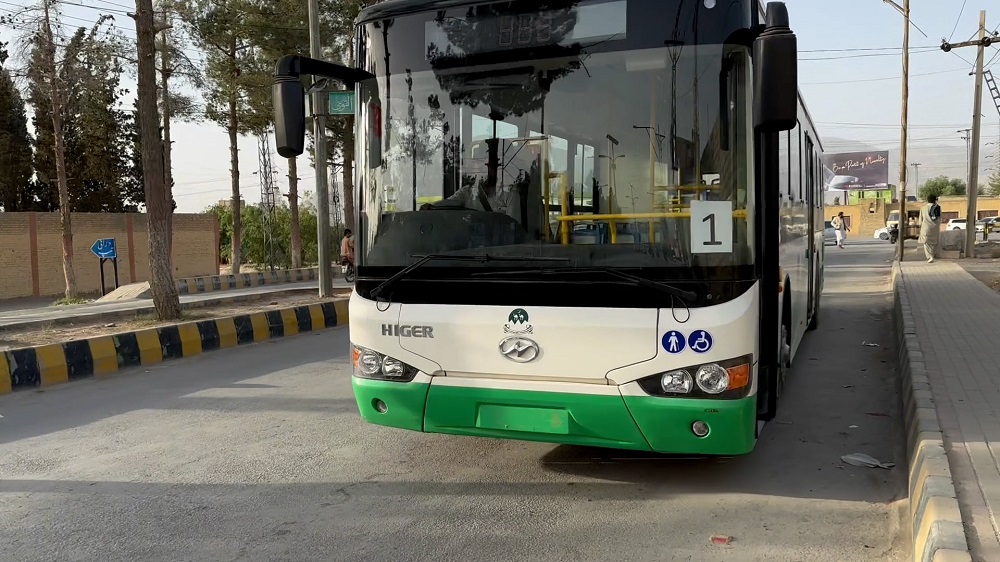 Green Bus Quetta.jpg