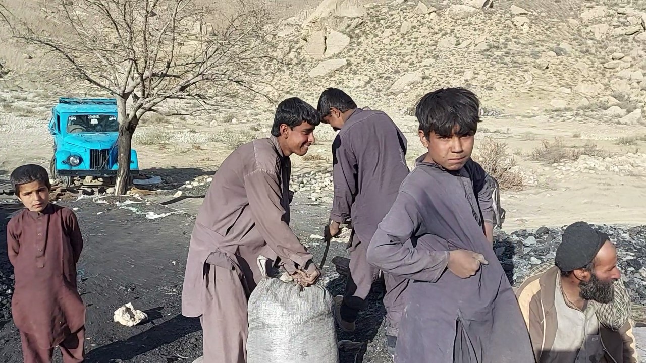 Child Mines Pakistan 