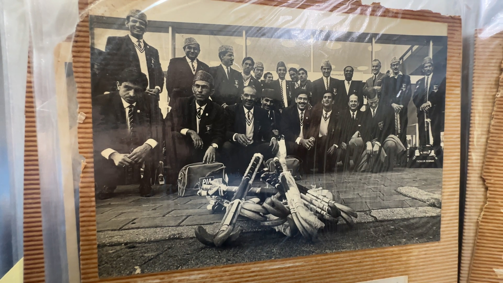 Pakistan Hockey Player Born In 1938