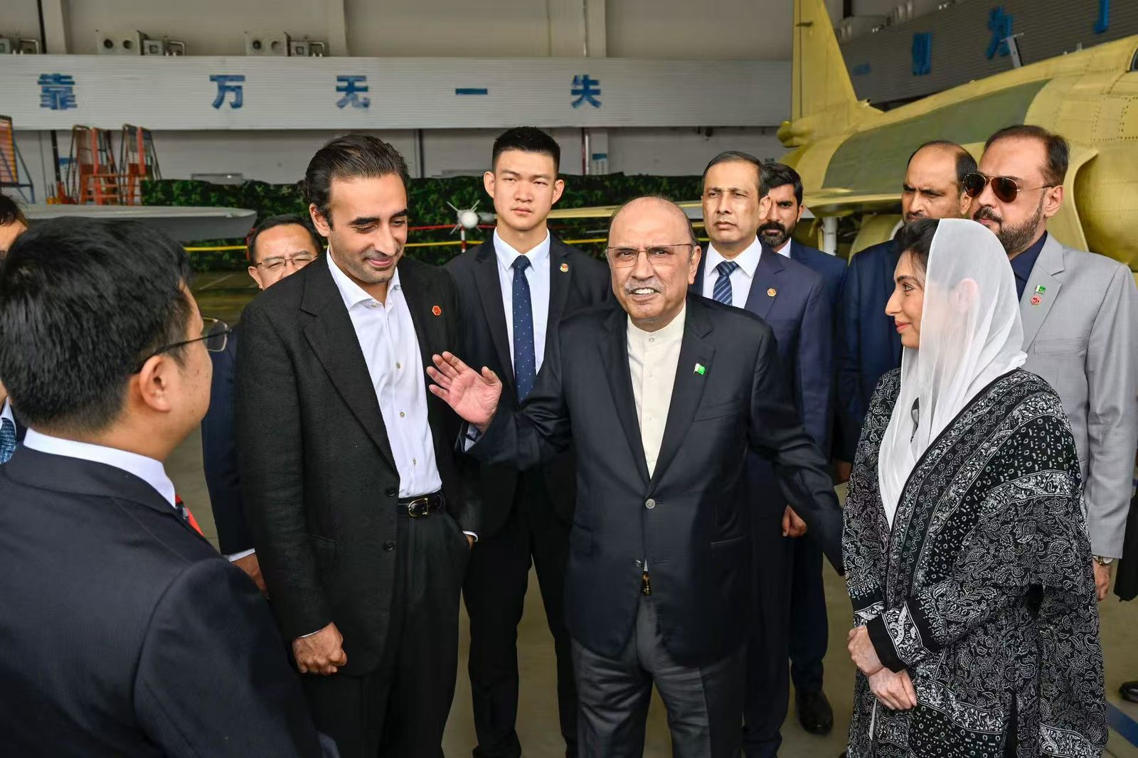zardari china 2.jpg